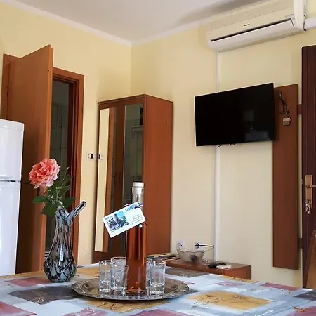 Apartment Krizanovic Malinska