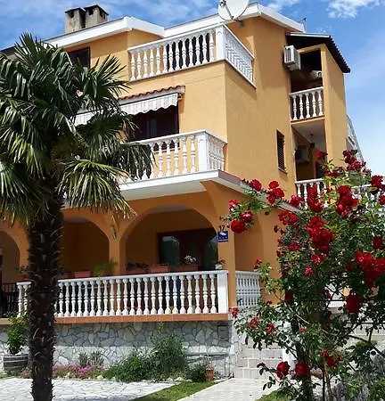 Krizanovic Apartment